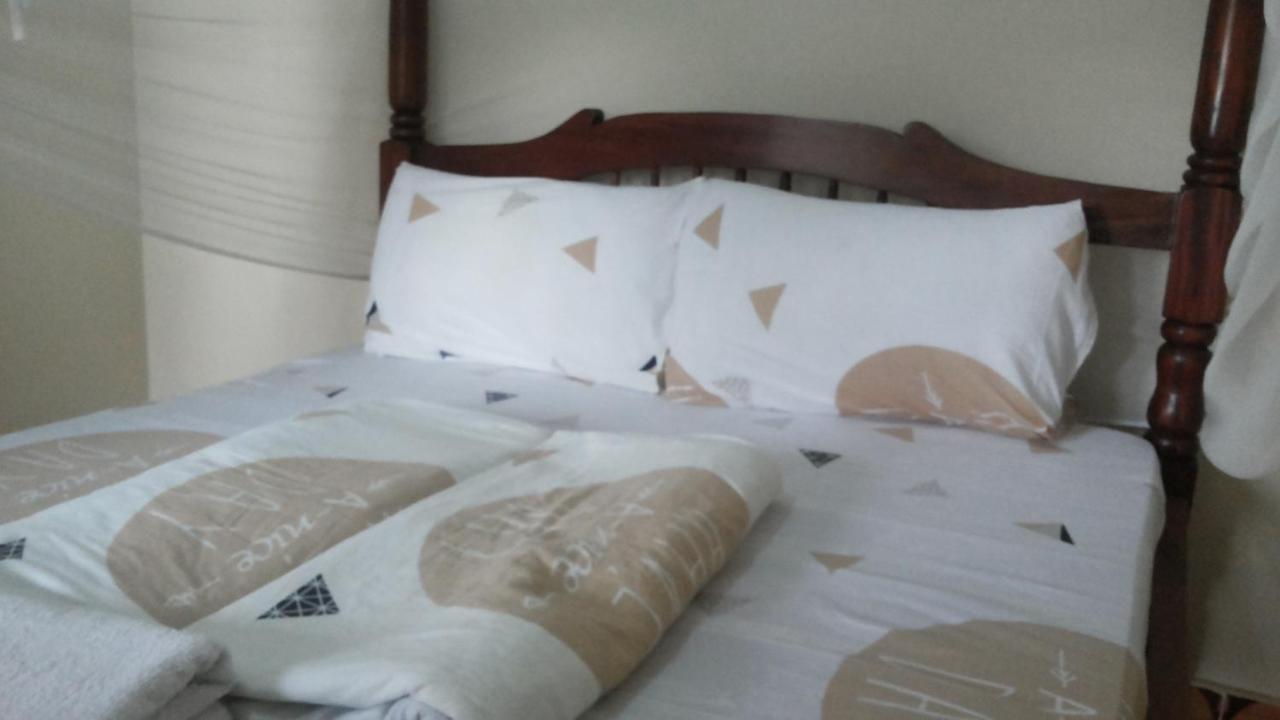 Rock Shadow Hotel Koboko 外观 照片