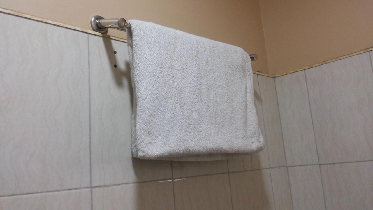 Rock Shadow Hotel Koboko 外观 照片